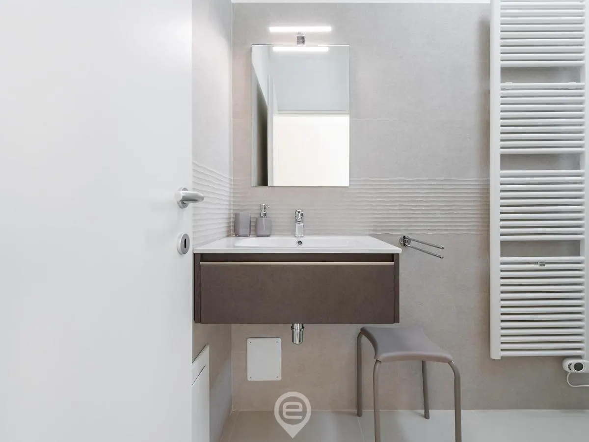 Al Parco Studios - Studio Botticelli Cagliari Apartment